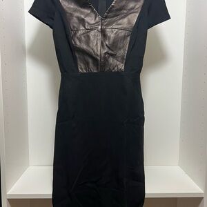 Piazza Sempione Black and Gold Sheath Mini Dress V-Neck